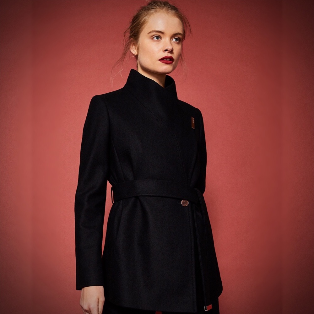 Ted Baker RYTAA Cashmere/Wool blend short coat